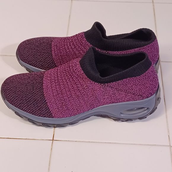 Hyperboost Women's Slip-on Sneakers, Size 9, Purple - Picture 3 of 10